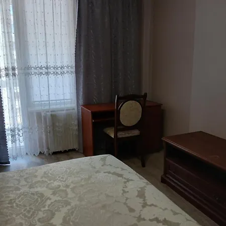 шикарные на ул.княгини ольги ,100к. * Lviv