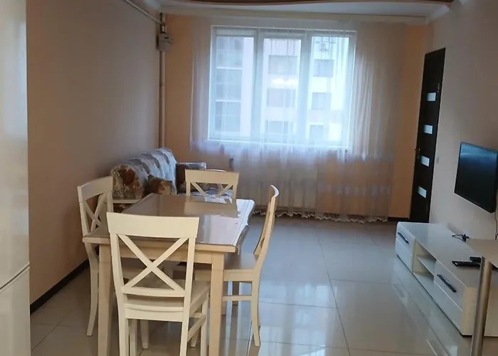 шикарные на ул.княгини ольги ,100к. リヴィウ